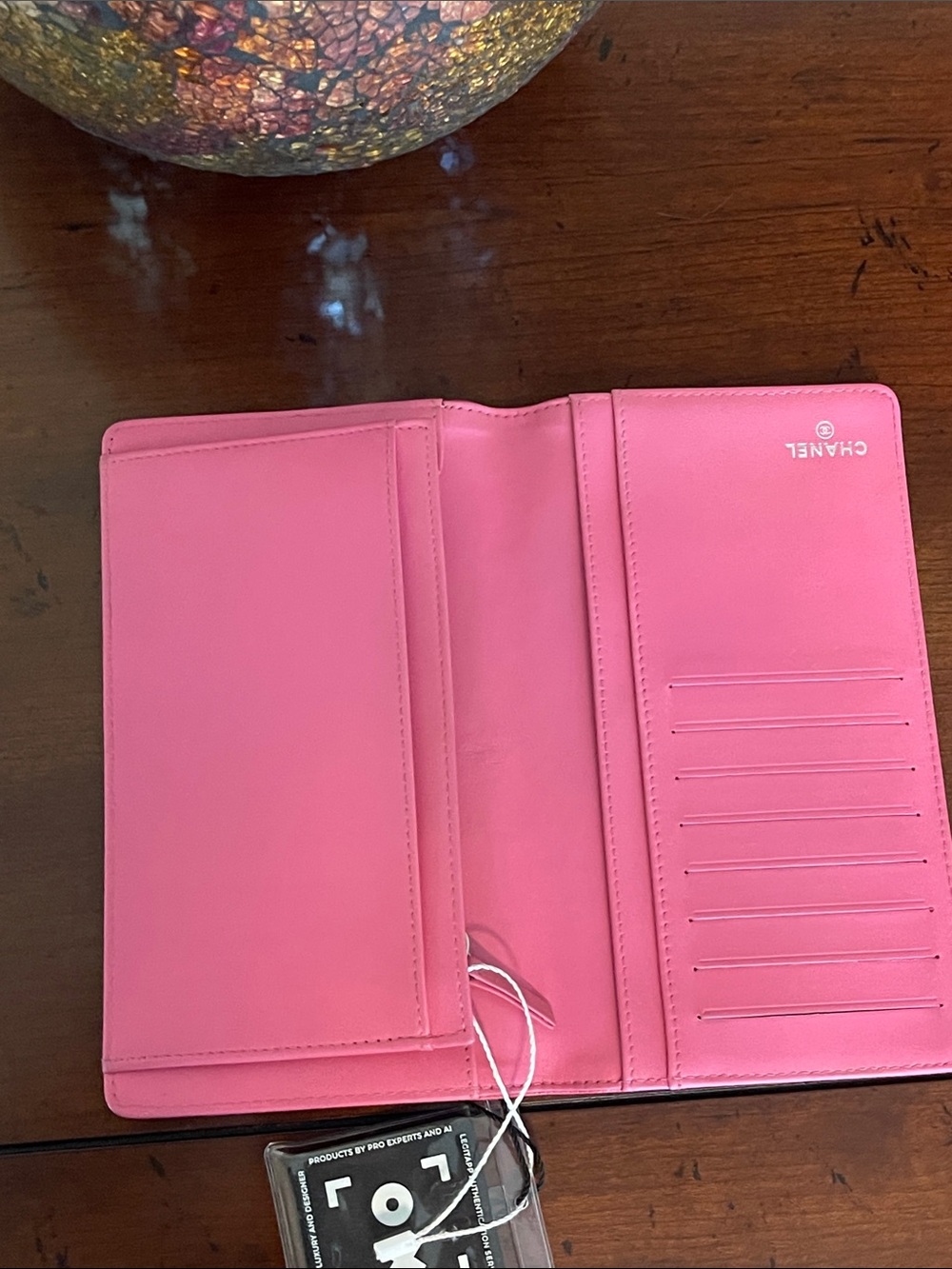 EUC CHANEL COCO BUTTON (CC) LONG BIFOLD WALLET GRAINED CALFSKIN PINK LEATHER - Picture 9 of 17